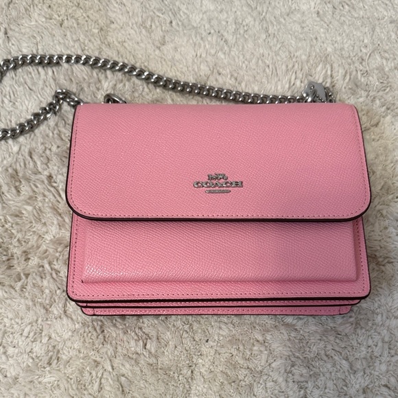 NWOT Coach Pink Klare Crossbody Bag with Chain Strap - Picture 2 of 13